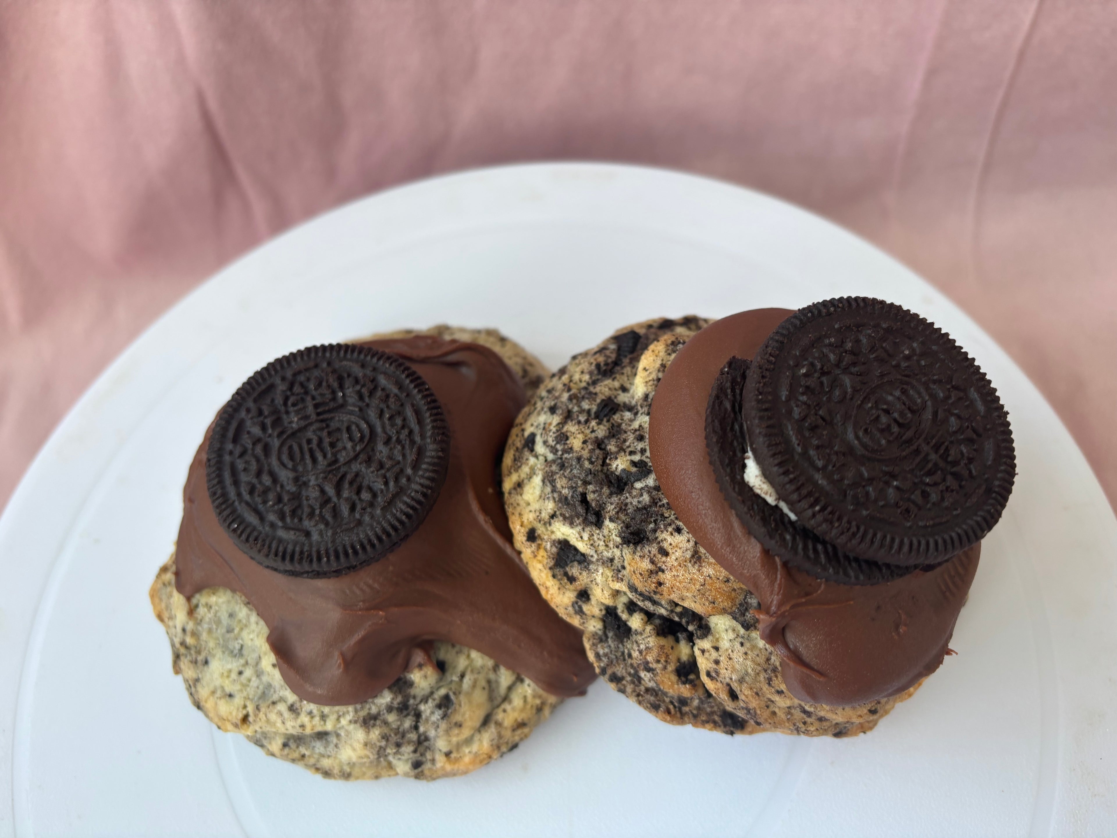 Oreo Stuffed Cookie