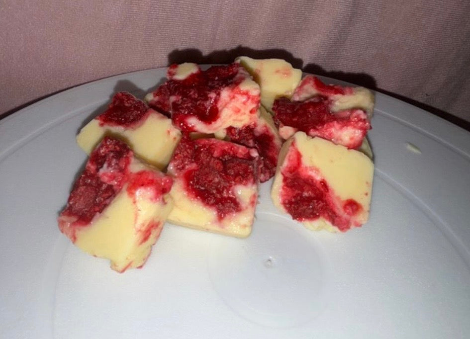 White Chocolate & Raspberry Fudge